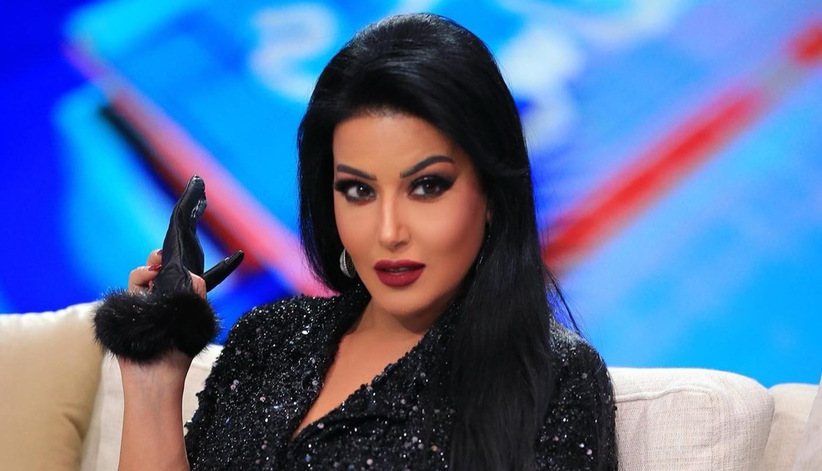 ما هي الدكتوراة الفخرية التي حصلت عليها سمية الخشاب